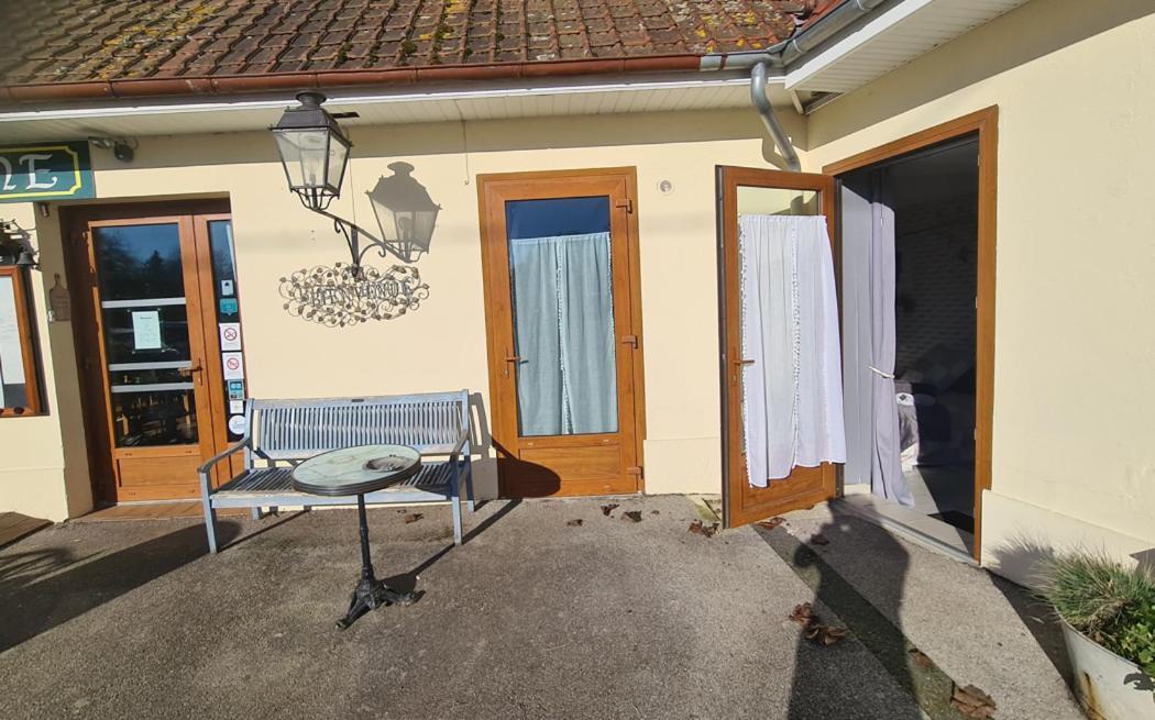 La Taverne Buire-le-Sec Exterior photo